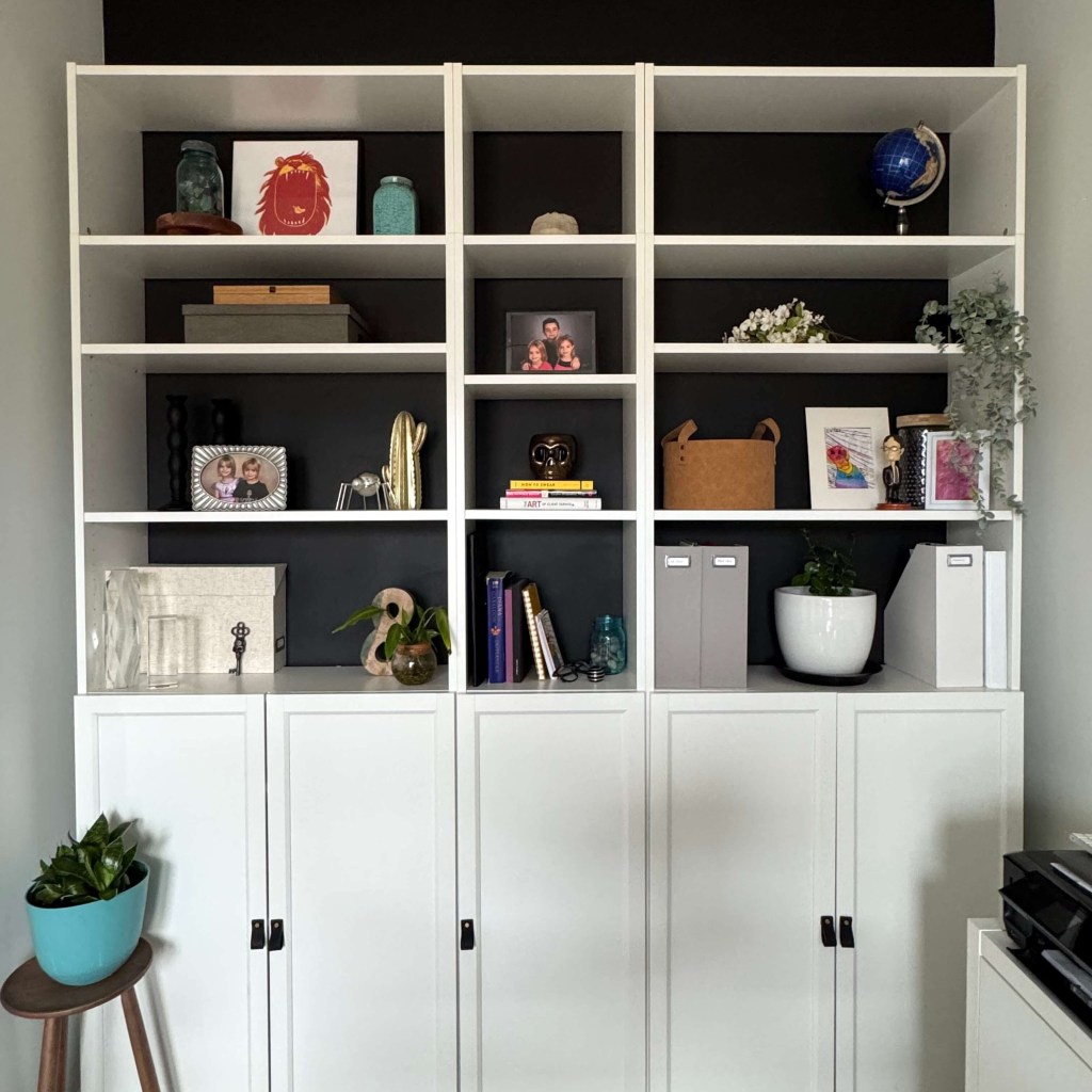 Home Office Bookshelves using Ikea Billy&nbsp;Bookcases
